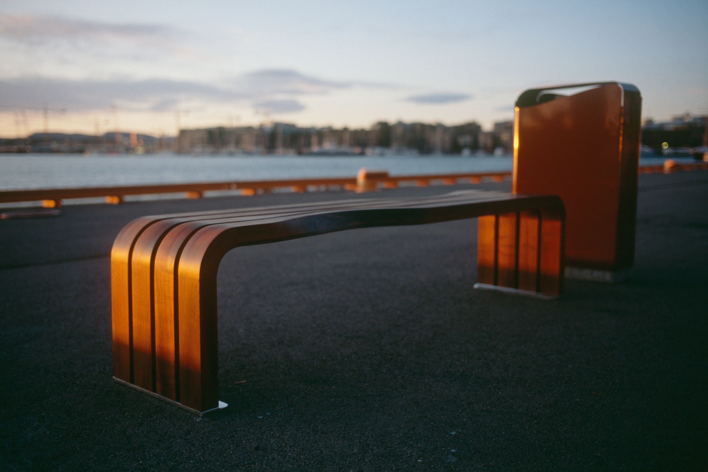 DIALOG bench
