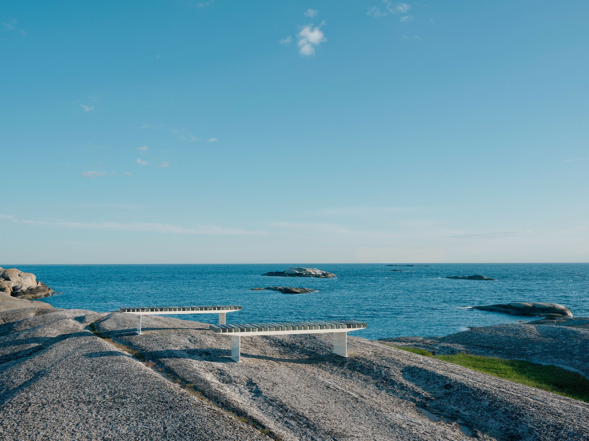 COAST bench (timber slats)