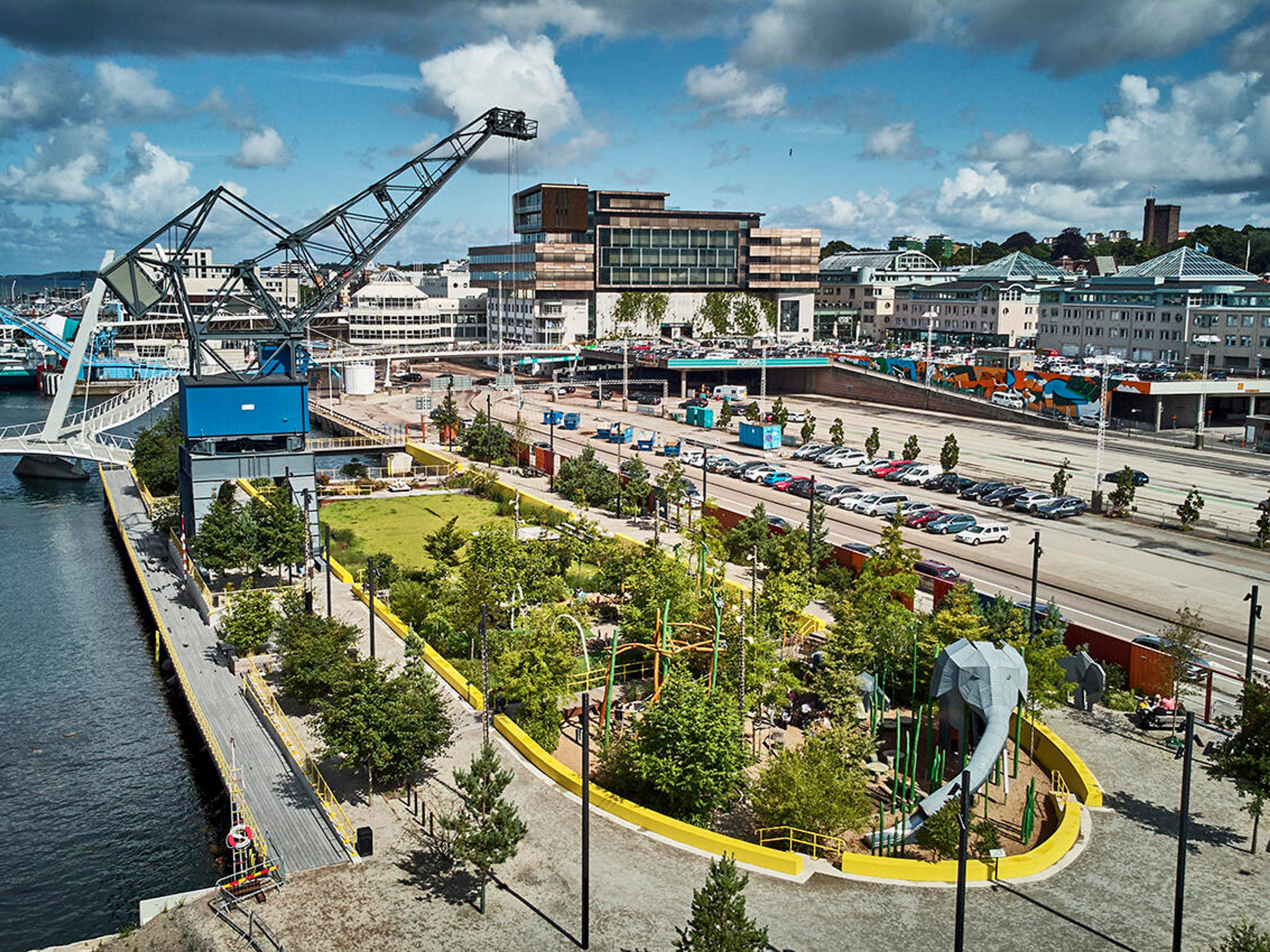 Dockan Park – from shipyard to jungle for all