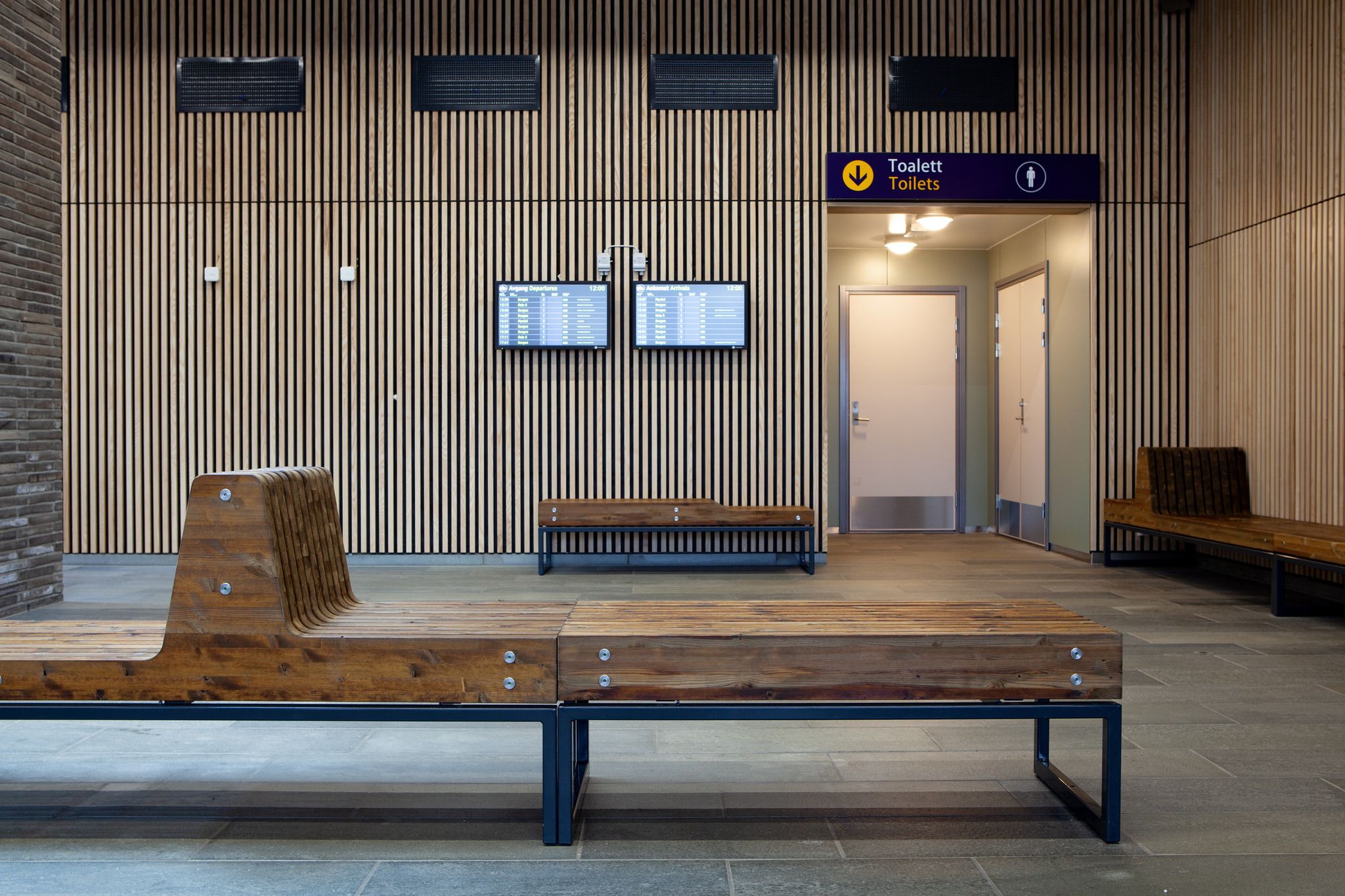PORTO bench