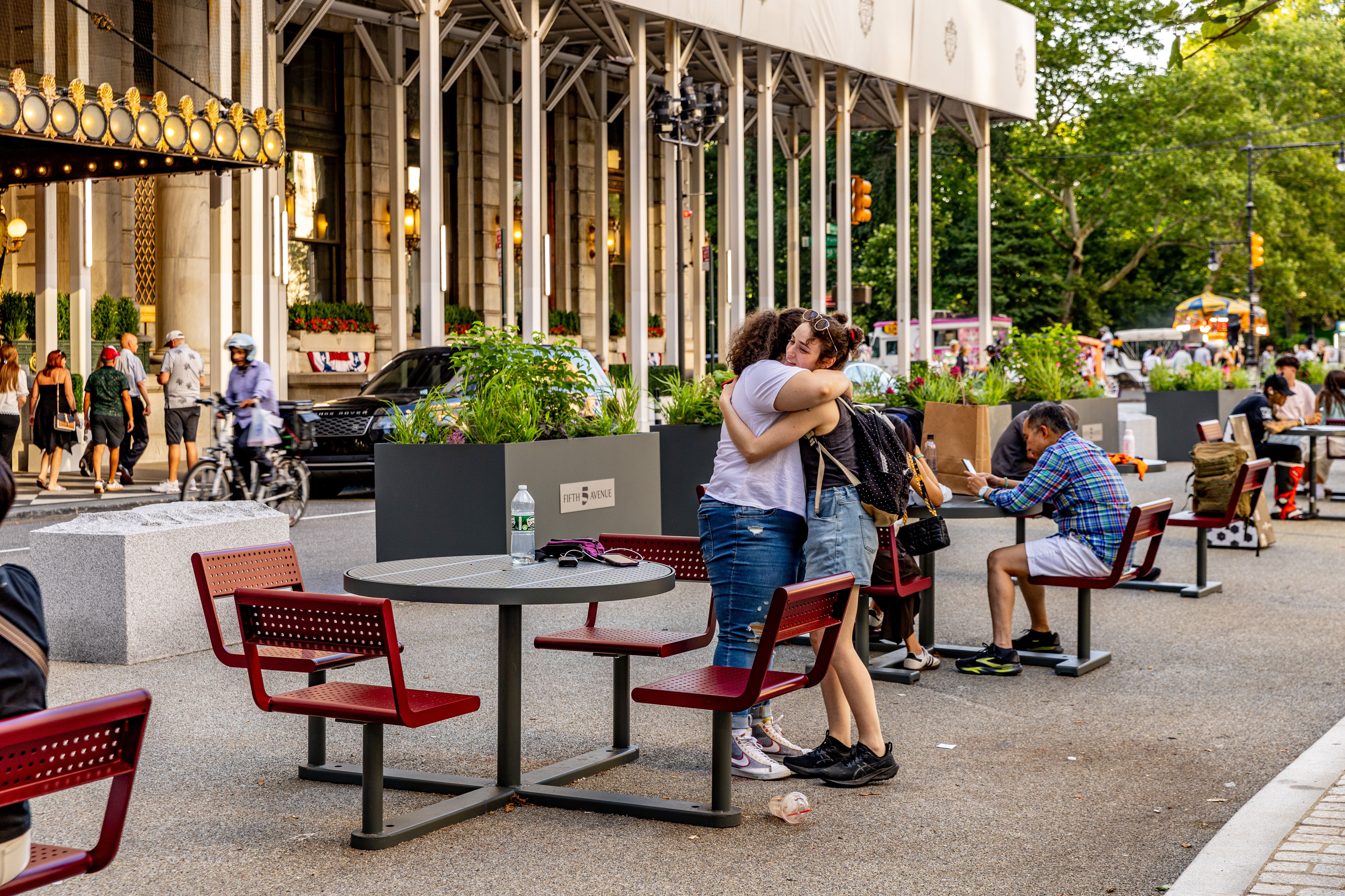  Fifth Avenue Plaza - A new public destination at the gateway to Central Park