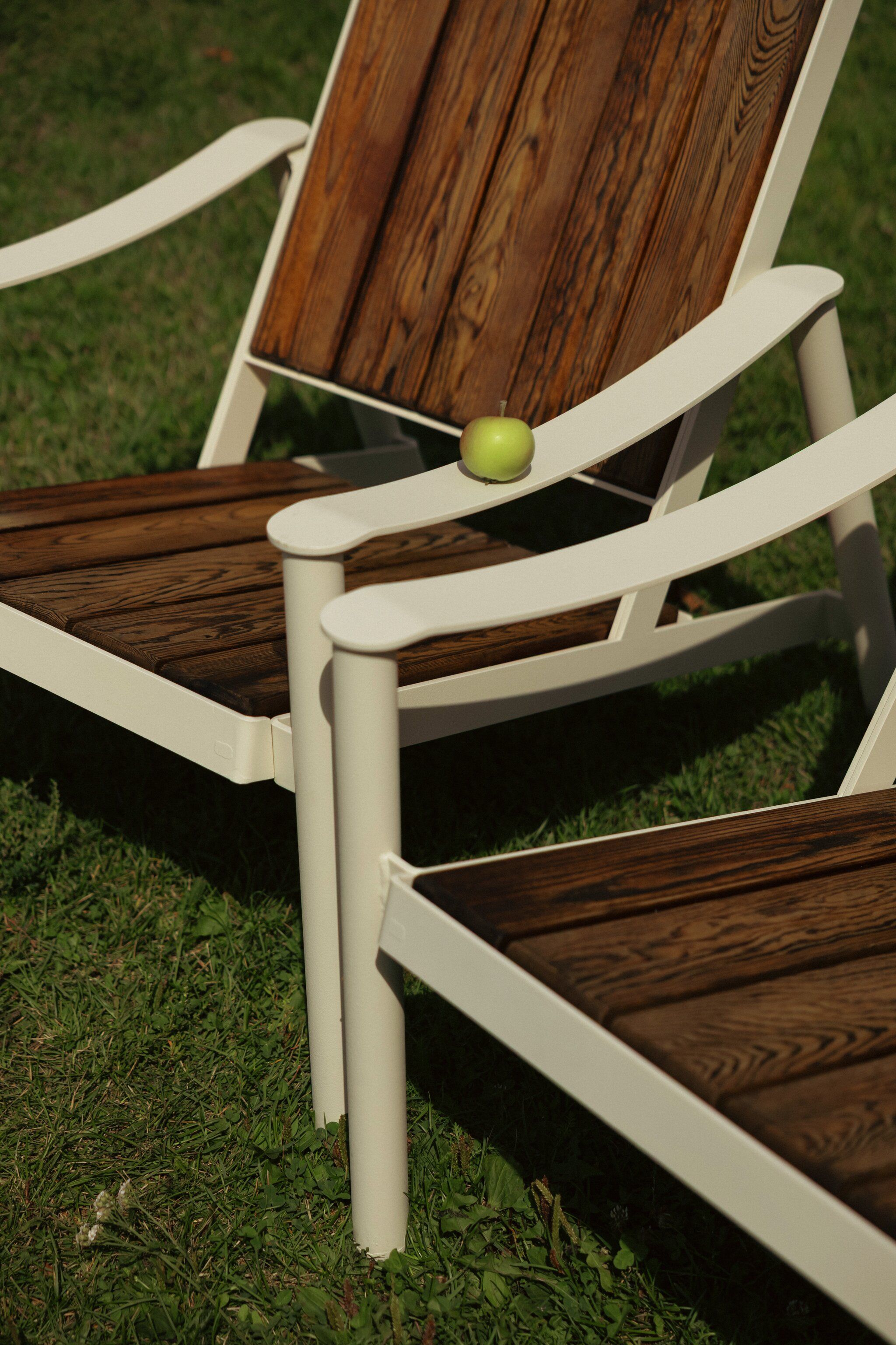 FARI lounge chair