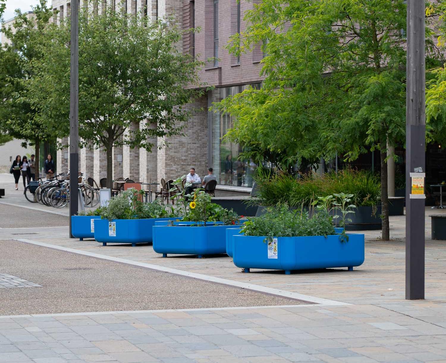 Flexible seating supporting everyday and event-based use