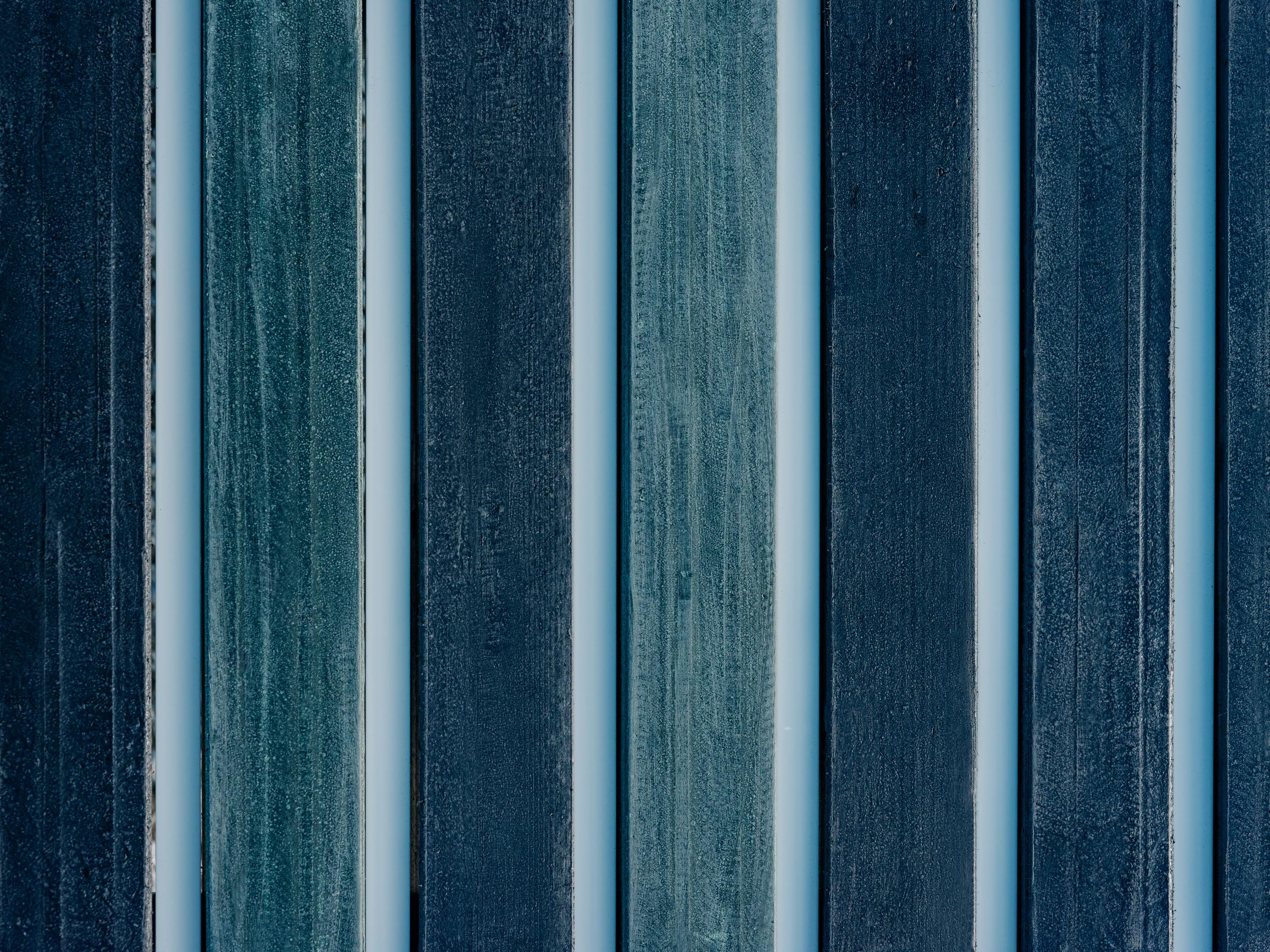 COAST bench (ocean plastic)