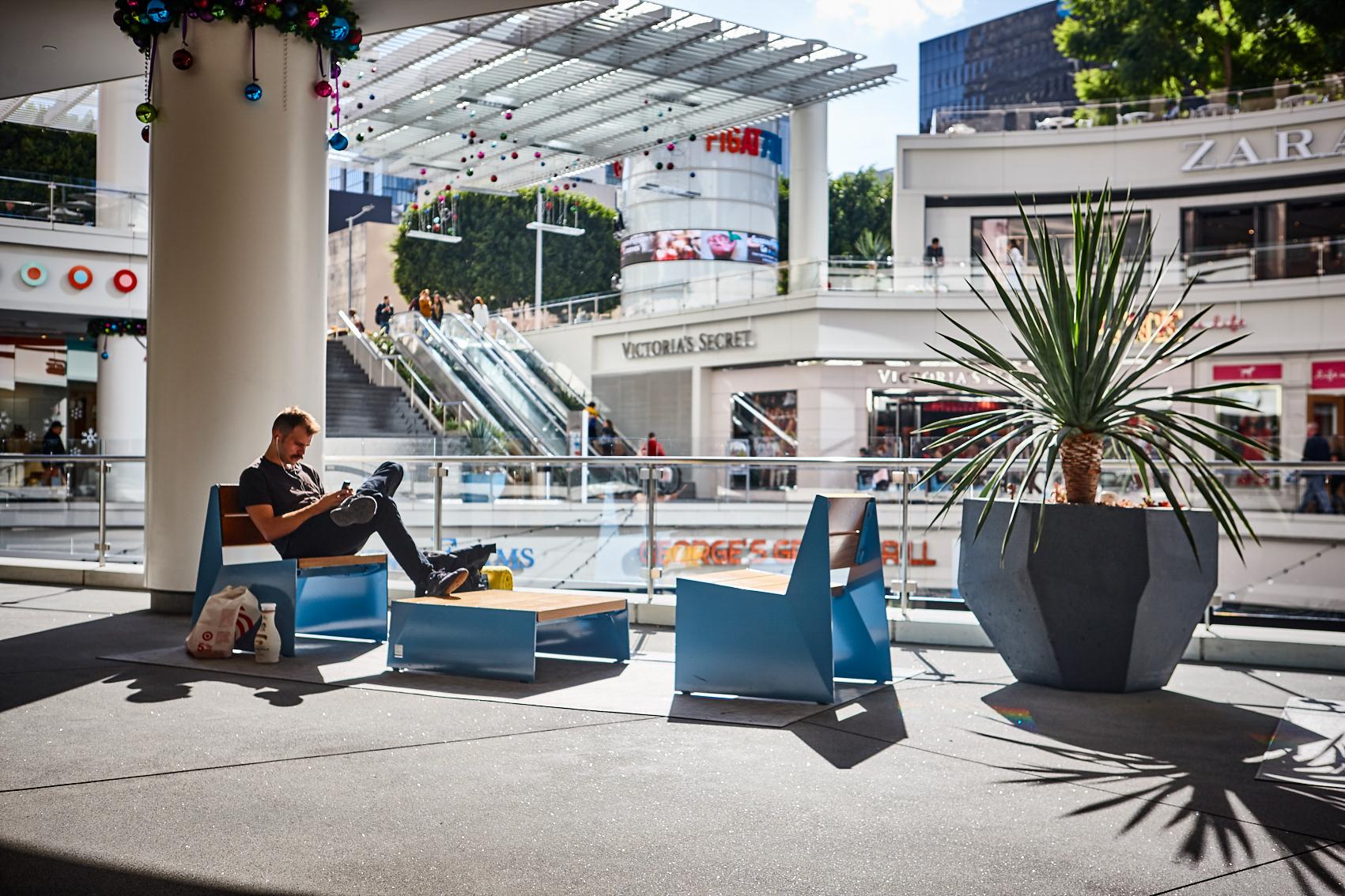 BLOC loungebord