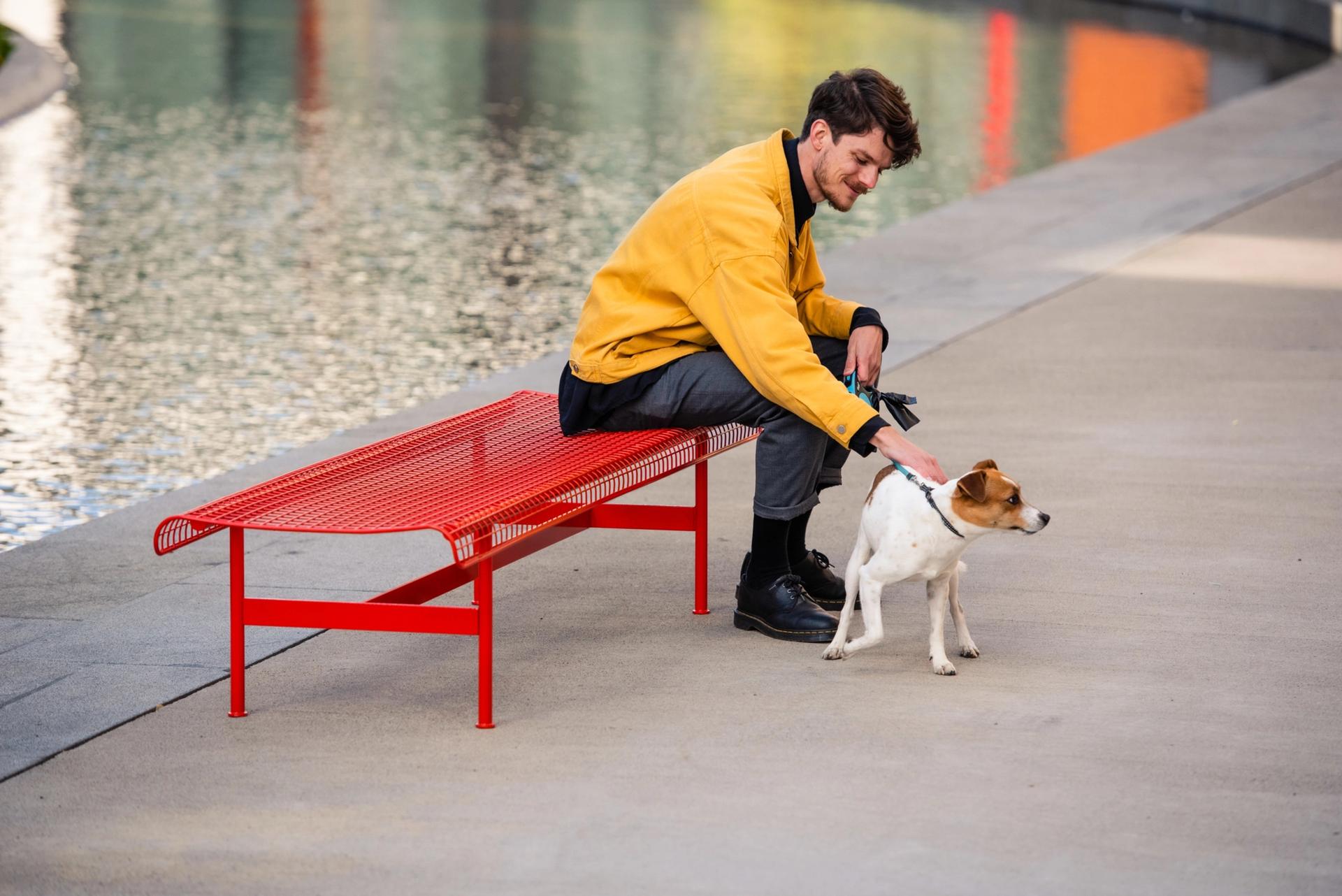 MUNCH bench