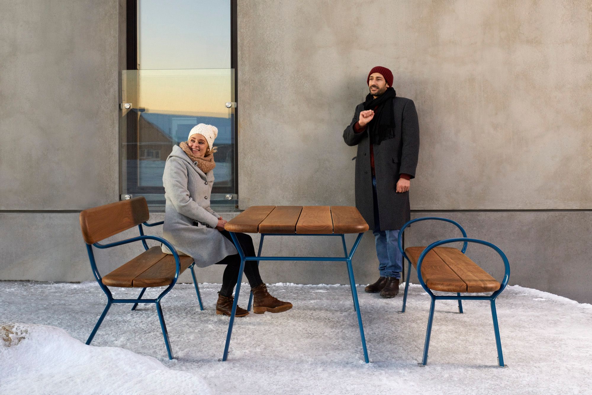 FOLK table