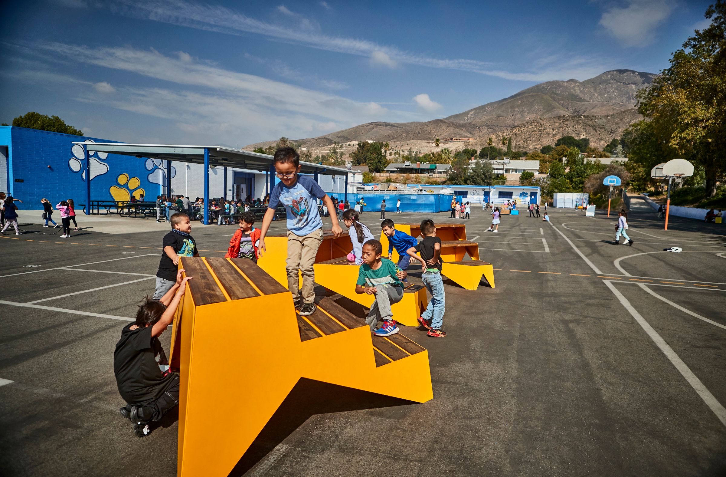 Enhancing urban learning spaces: Vestre furniture at 69 school sites in San Bernardino, California