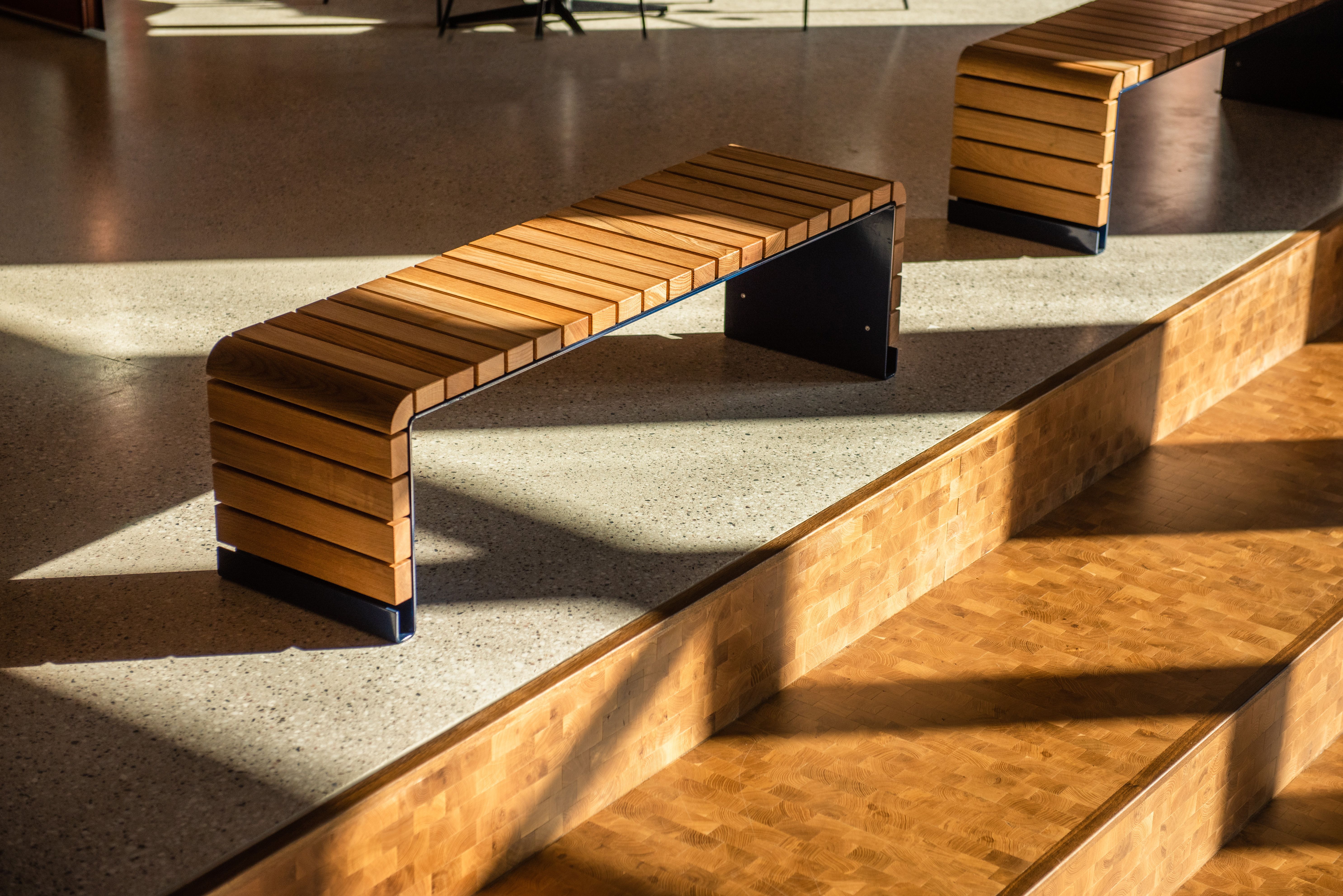MOVE bench
