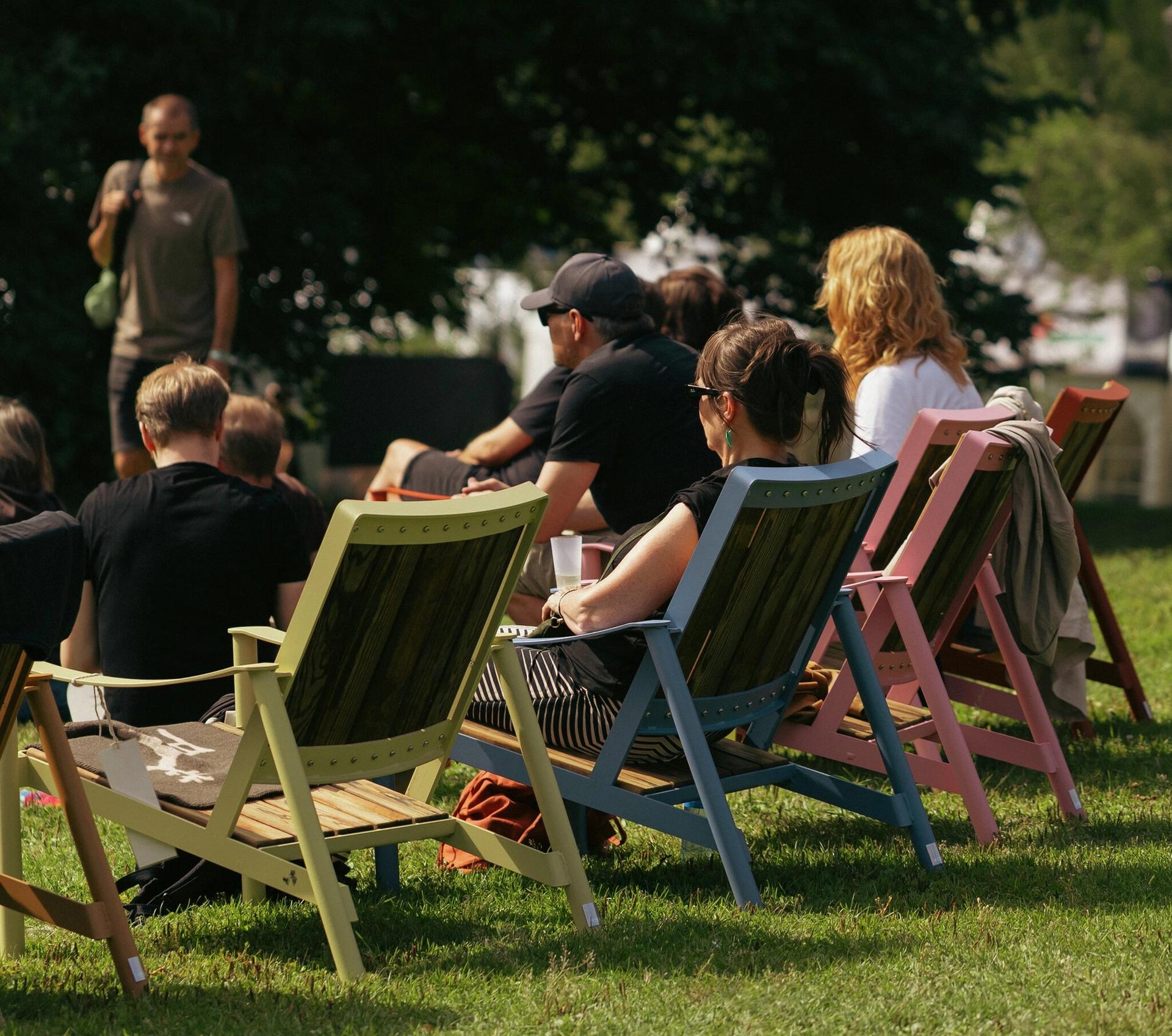 FARI lounge chair