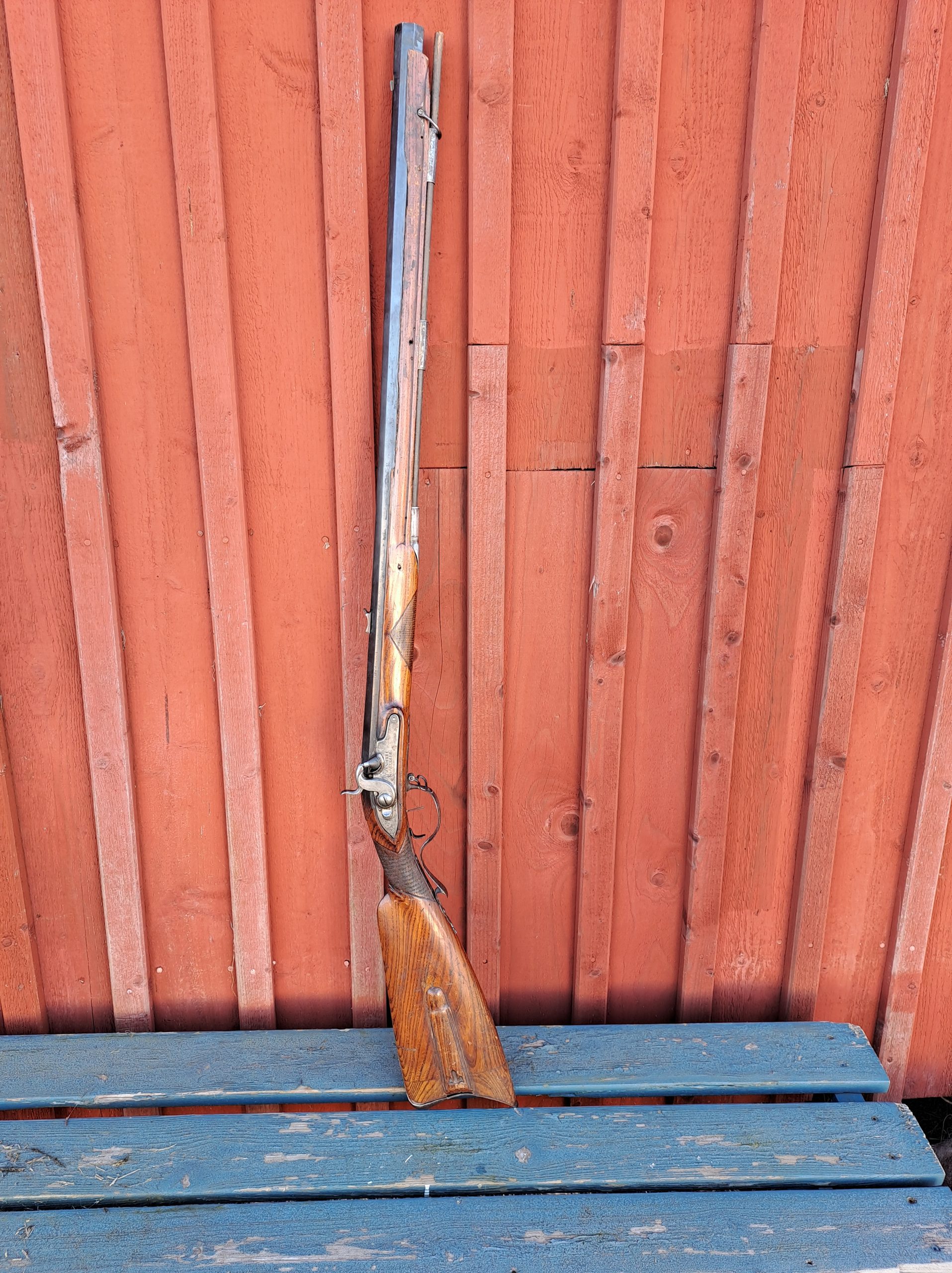 Kraftig studsare tillverkad av Joakim Rosenhell, Norrtälje, bild 1 av 3