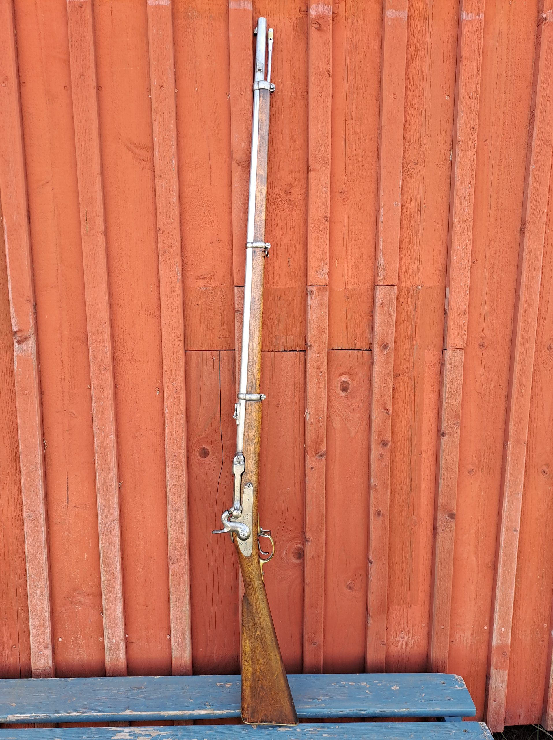 En sällsynt m/1860-64 Hagströms kammarladdningsgevär för Uppsala studenters skarpskyttar.
