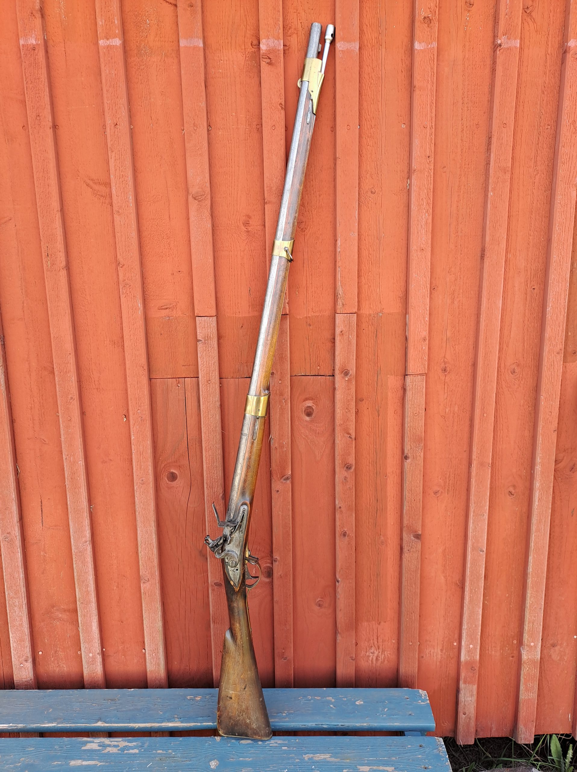 Prisvärd flintlåsmusköt m/1738-1815, bild 1 av 3