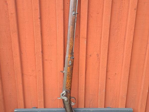 Orört och fint tappstudsare m/1840-48 för arméns skarpskyttar.