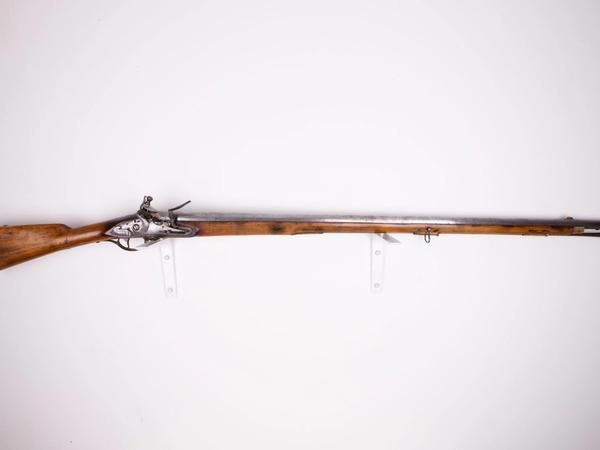 En klassisk m/1762 flintlåsmusköt