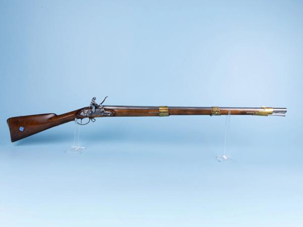 En fin m/1826-38 för arméns jägare