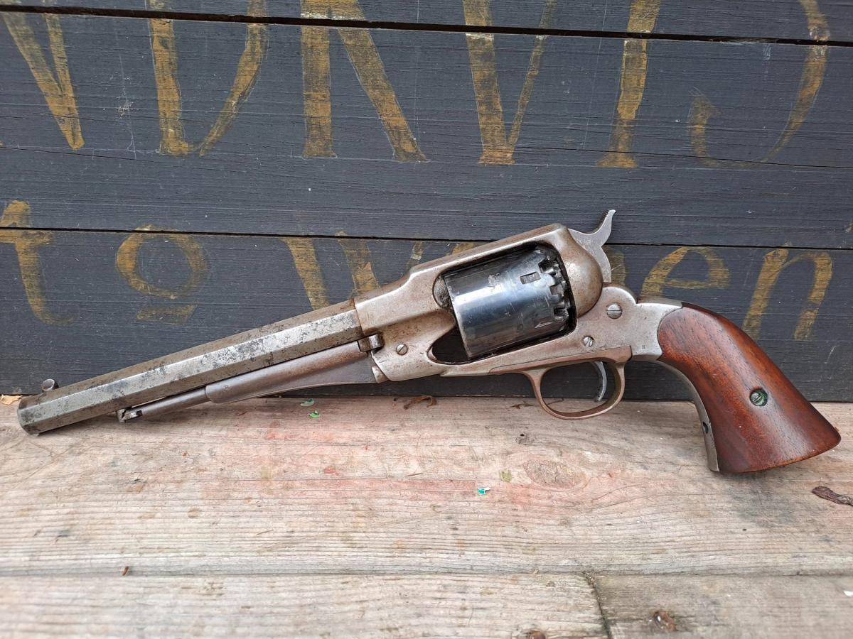 En prisvärd shooter Remington NMA, bild 1 av 3