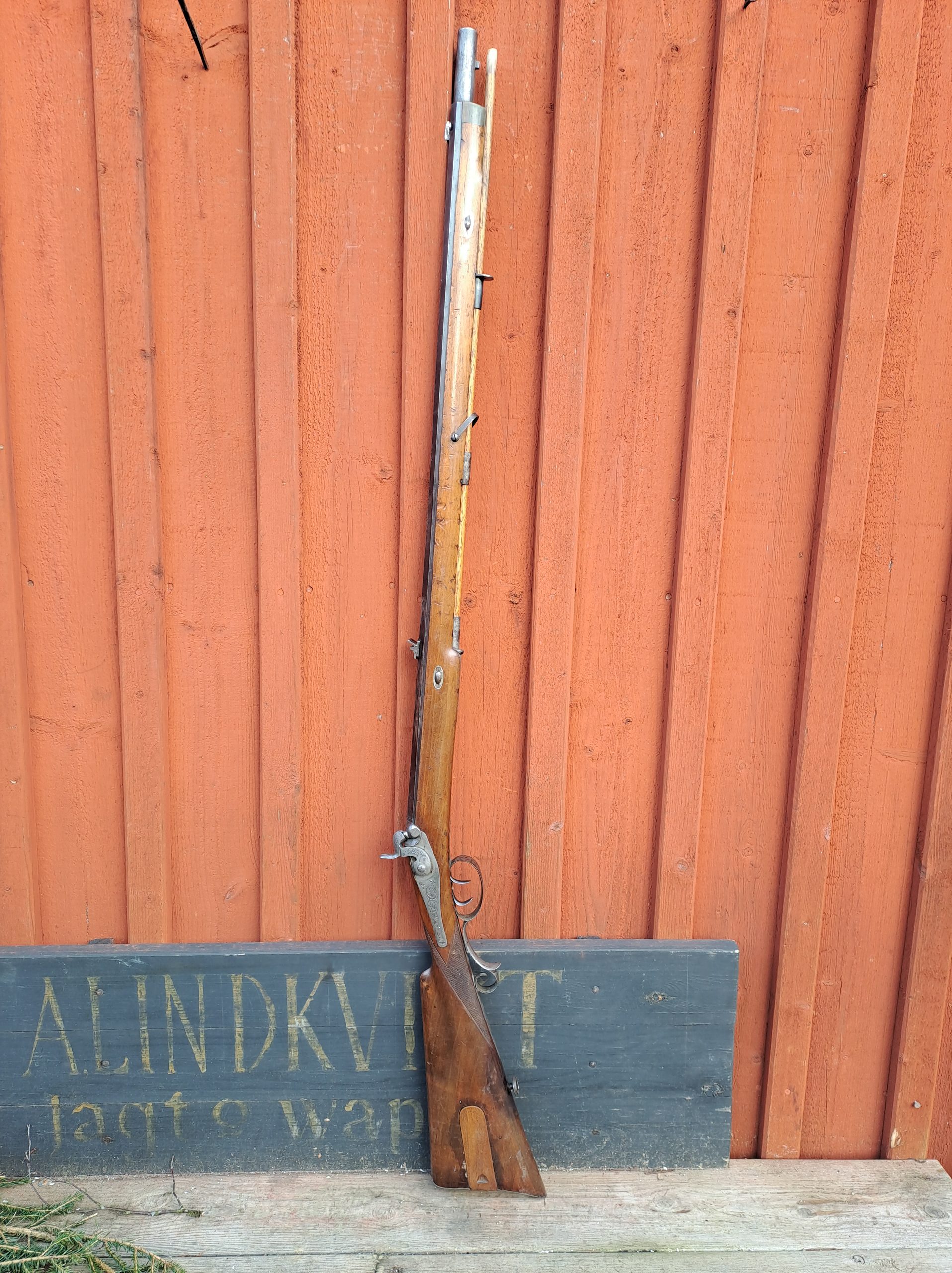 Tyskt tappstudsare med kultång, bild 1 av 3