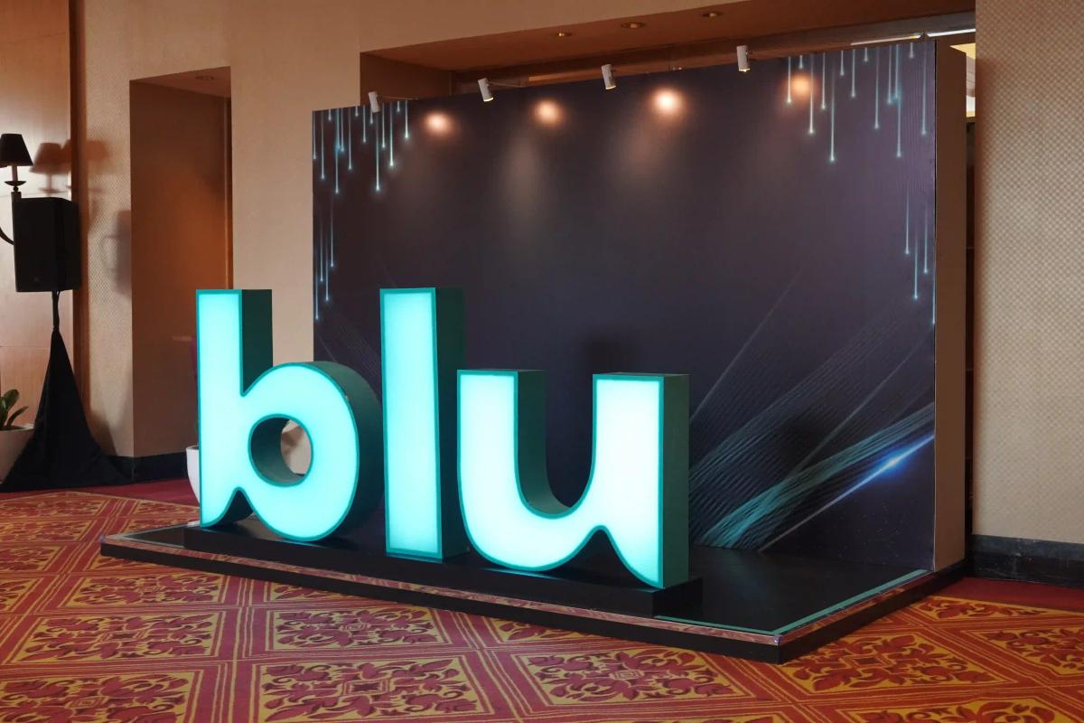Photospot Blu Gala Blu 2nd Anniversary at JW Mariott Hotel - Katakita Live Vendor Production Event Internal Company Gathering Decoration