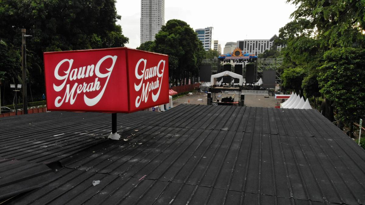 Logo Sign Gudang Garam Merah Experience Booth at Berdendang Bergoyang 2022
