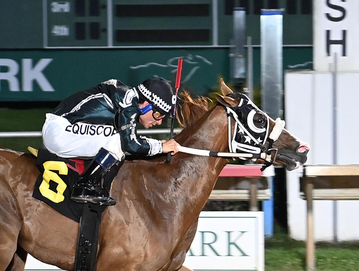 Celebratingtheeagle Prevails In Tight Finish In $35,500 Gillespie County Fair Oaks