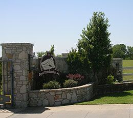 Royal Vista Ranch will be holding their annual open house on Saturday, January 11, 2025 from 12:00 to 4:00 pm.