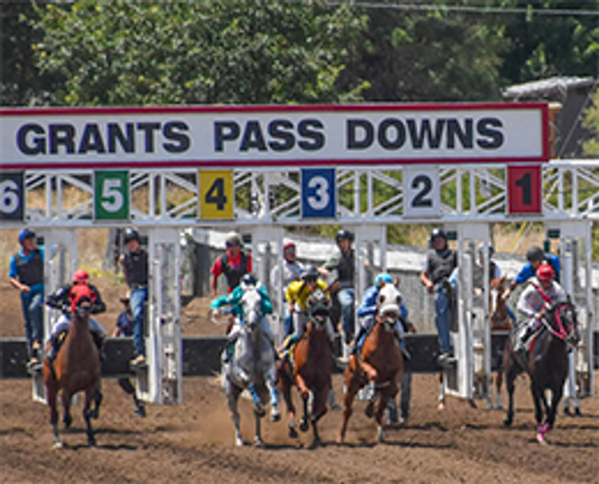 Lee Five T Rallies To Win $17,000 Grants Pass Memorial Stakes