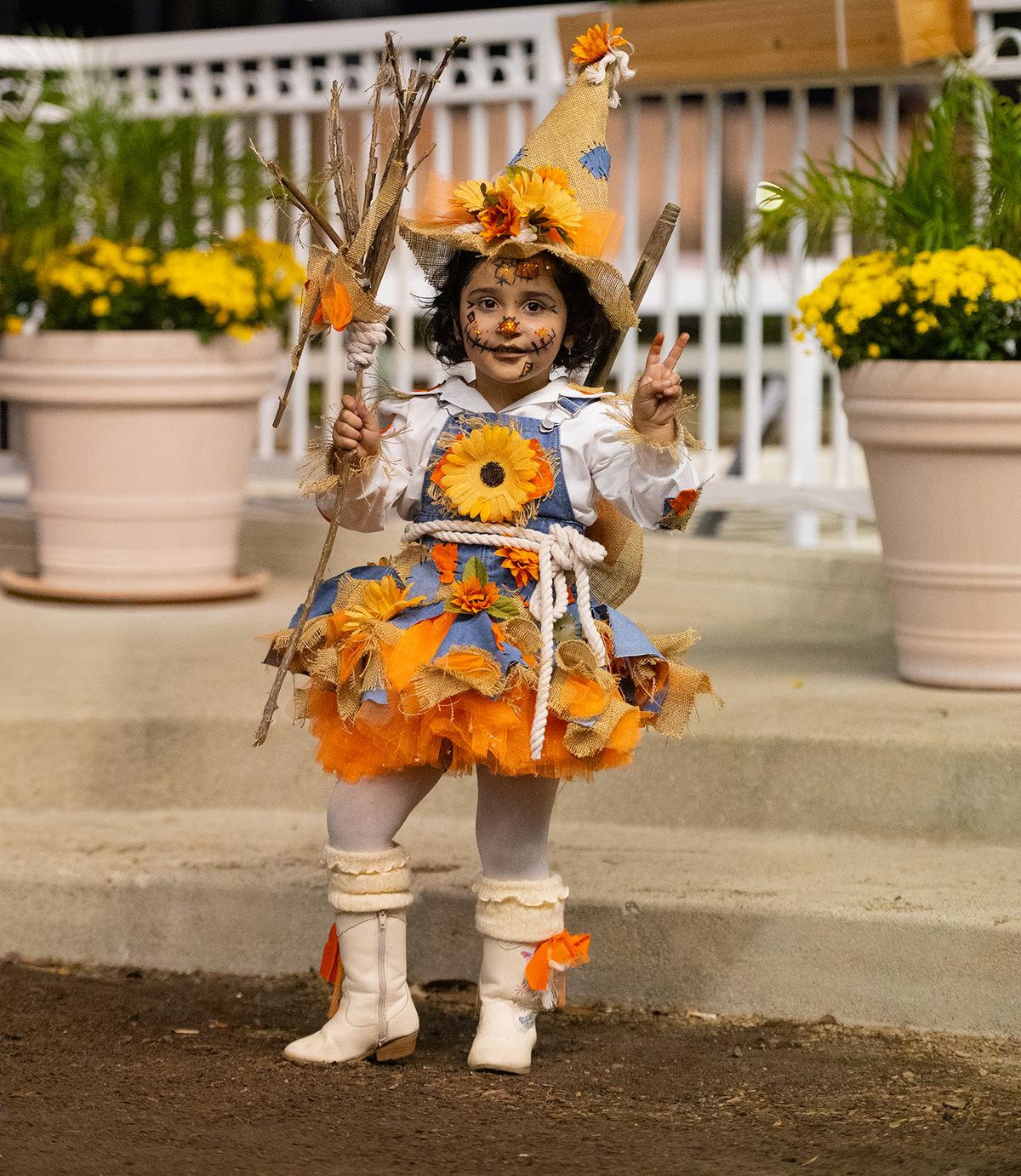 Scarecrow Costume Takes Grand Prize at Los Alamitos Halloween Carnival