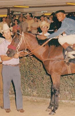 Trainer Ronald Briley with Jet Injun after winning the Evangeline Downs Championship #4 in 1971.