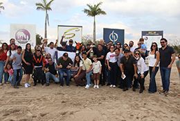 The entire winning connection of the III Derby pictured in the winner’s circle.