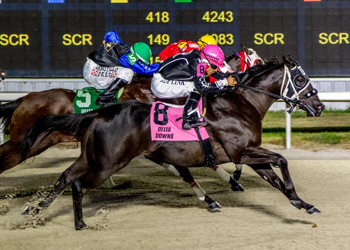 Trains A Leavin Surges Late To Capture $50,000 LQHBA Sale Juvenile Stakes