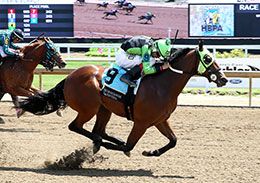 Tw No Beach Secrets, under jockey Deigo Bocanegra, easily won the fourth trial to get the second fastest time.