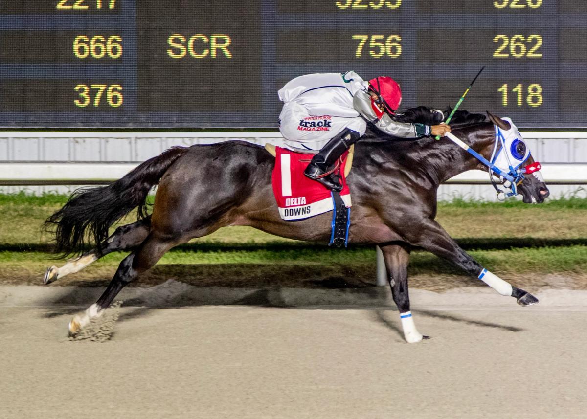 Be Myy Valentine Powers Home to Win $159,740 Big Easy Futurity at Delta Downs