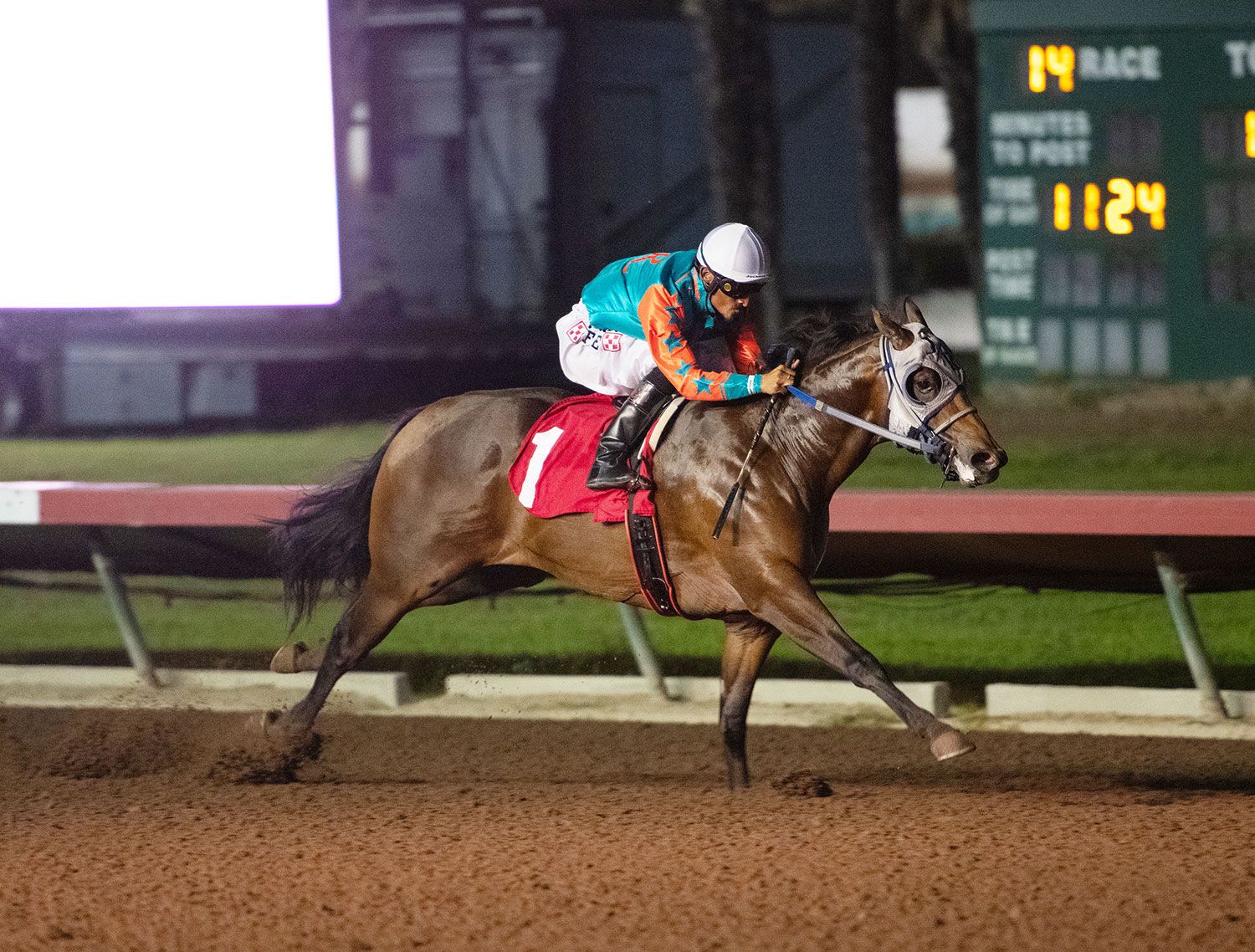 LIGHTNING VAQUERA SURPRISES WITH TOP QUALIFYING ON GOLDEN STATE MILLION TRIALS NIGHT