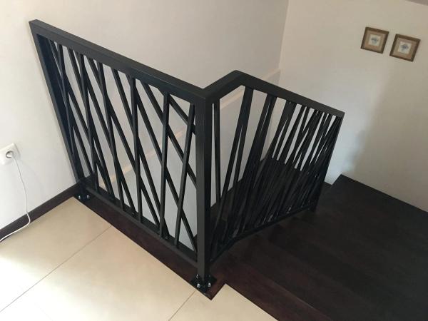 Zdjęcie projektu Industrial Railings