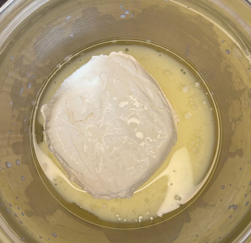 Combine the wet ingredients