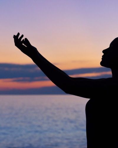 Getting hair extensions for the first time - what you need to know - Discover Lifestyle