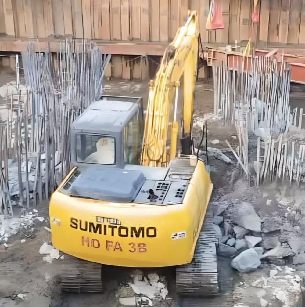 Caterpillar Excavator