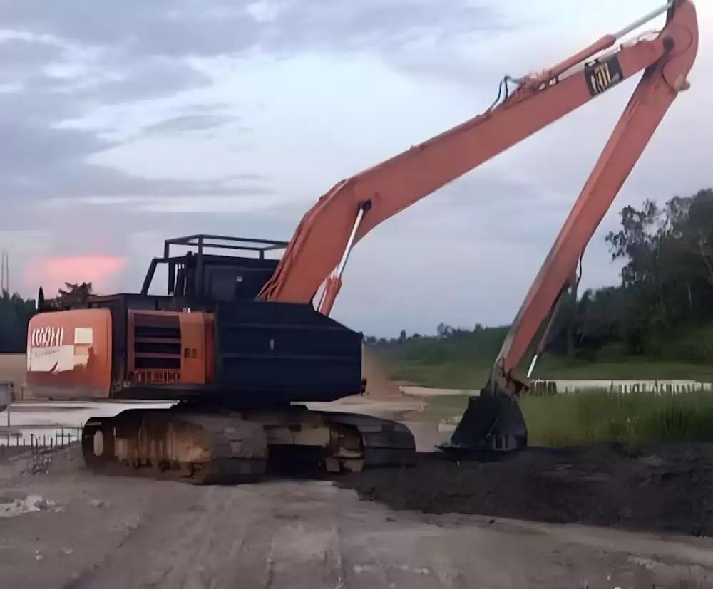 Hitaci EX200-5Z Hydraulic Excavator