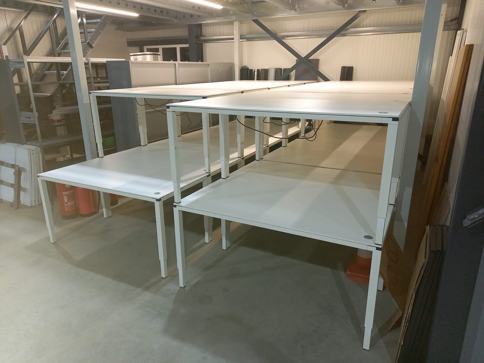 Electrische bureaus, foto 6