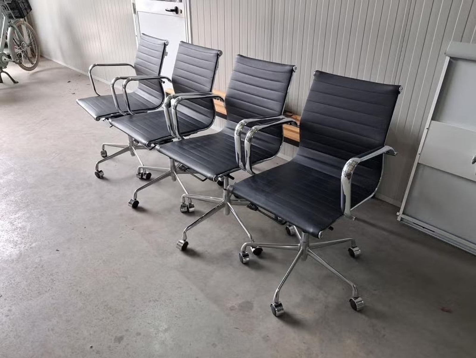 Bureaustoelen, foto 1