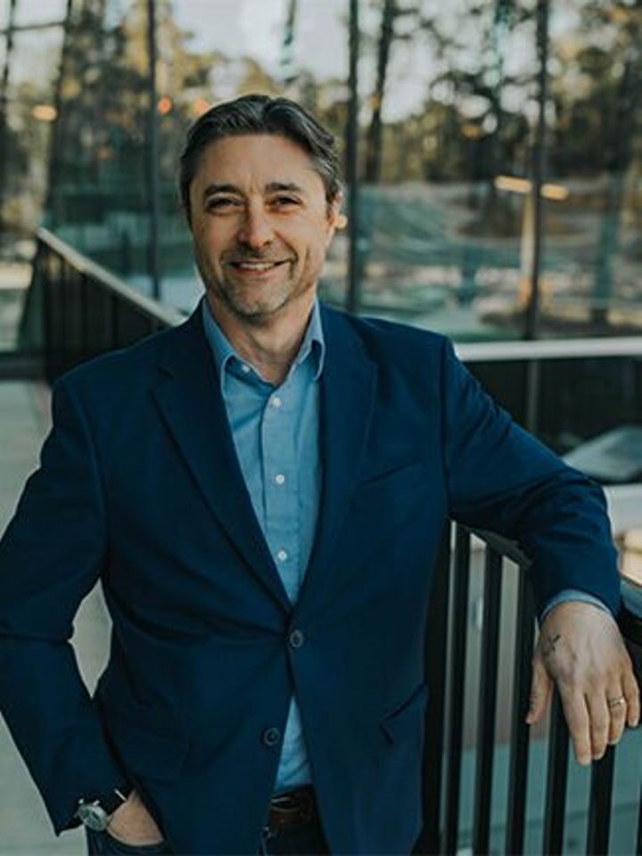 Steve Palme headshot