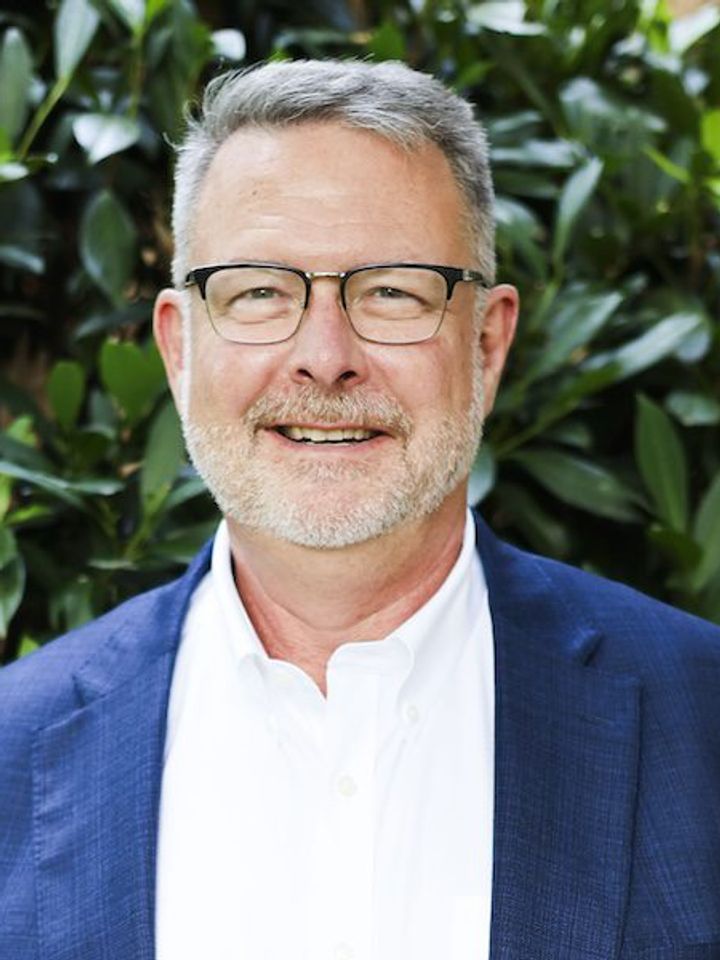 Doug Kline headshot