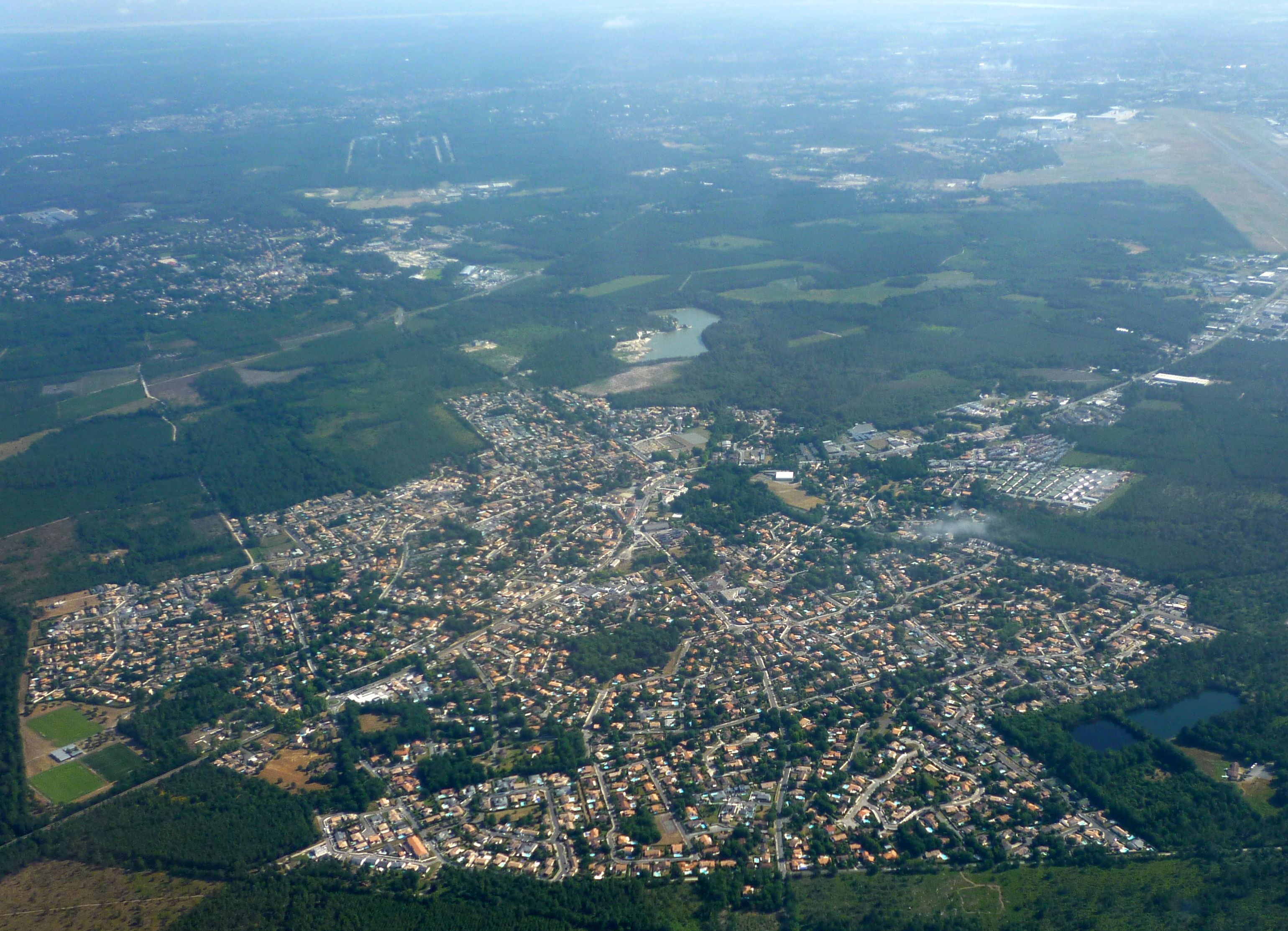 Saint-Jean-d’Illac vu du ciel