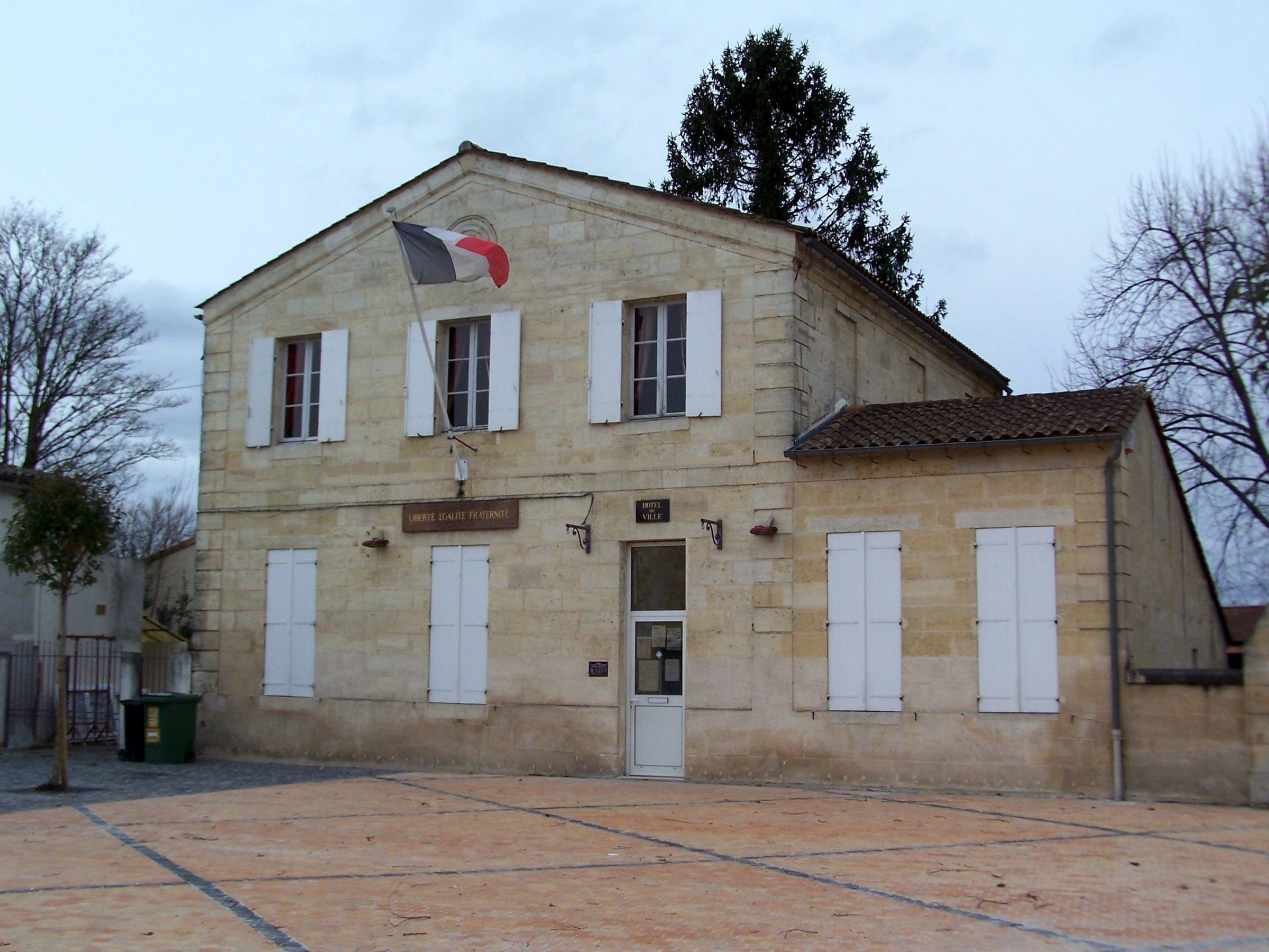 La mairie de Saint-Louis-de-Montferrand
