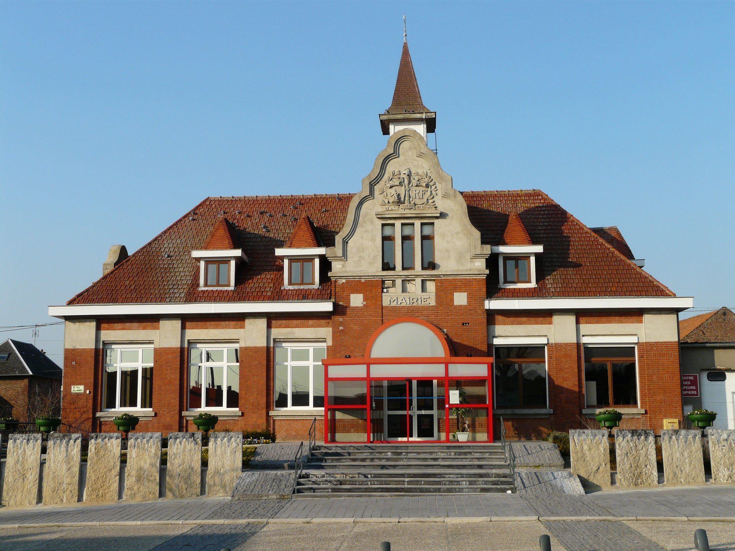La mairie de Fontaine-Notre-Dame