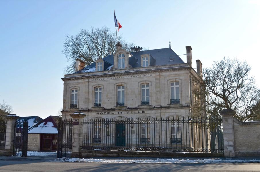 La mairie de Fontenay-le-Comte