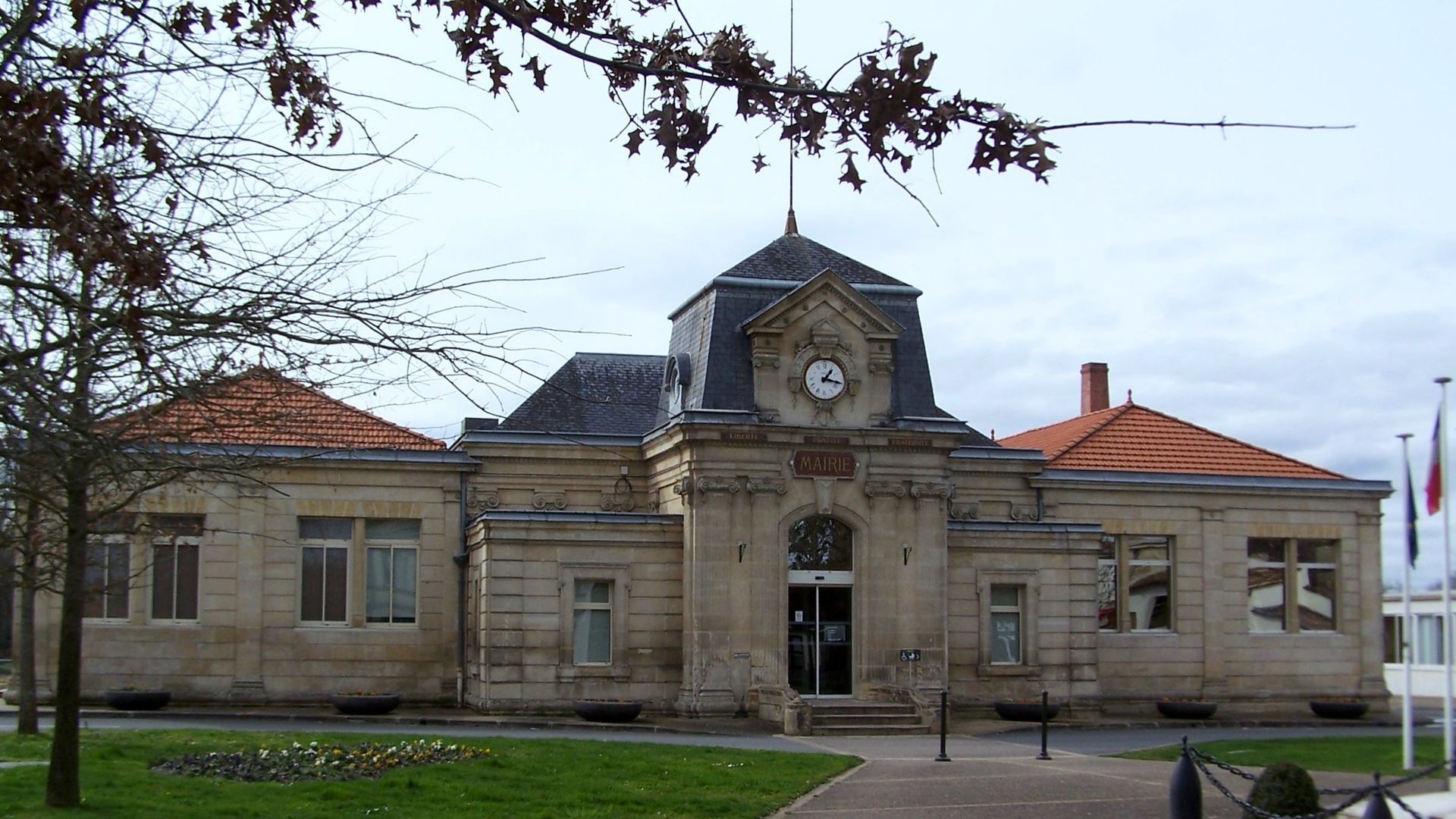 La mairie d’Ambarès-et-Lagrave