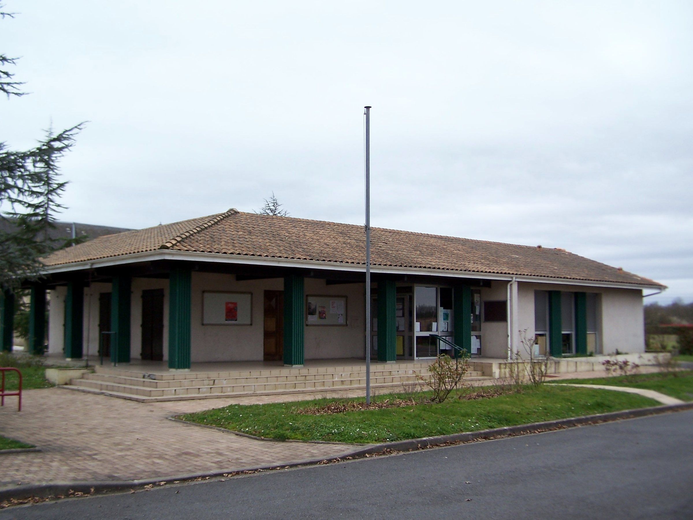 La mairie de Saint-Vincent-de-Paul