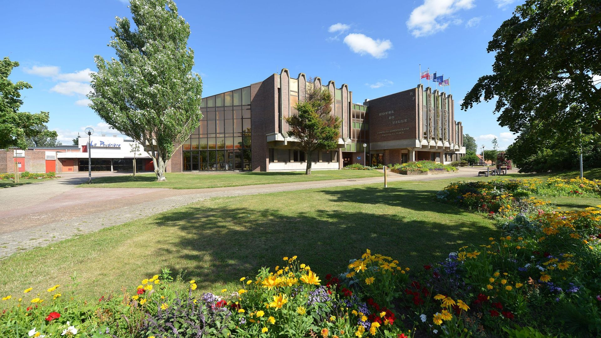 La mairie de Leffrinckoucke